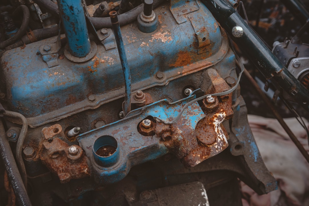 Photo Steam-Based Car Detailing Service